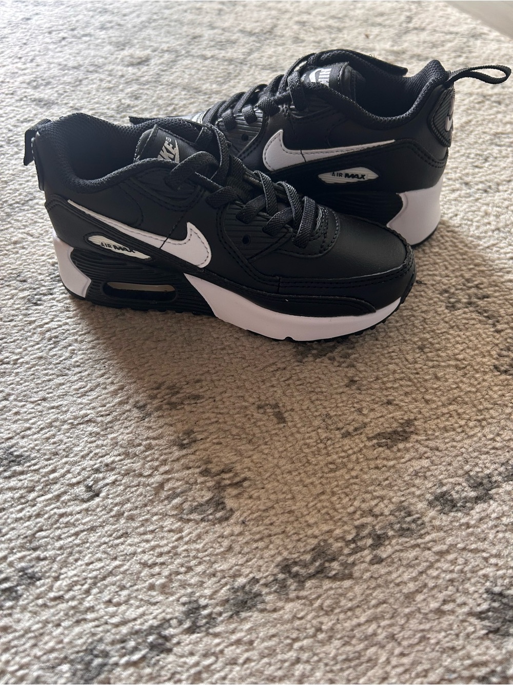 NWOT Nike Air Max 90 EasyOn 10C - Picture 2 of 3